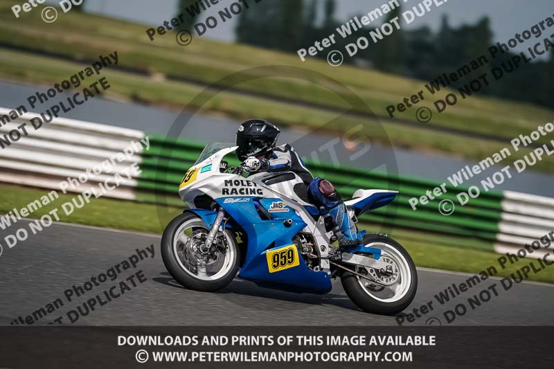 enduro digital images;event digital images;eventdigitalimages;mallory park;mallory park photographs;mallory park trackday;mallory park trackday photographs;no limits trackdays;peter wileman photography;racing digital images;trackday digital images;trackday photos